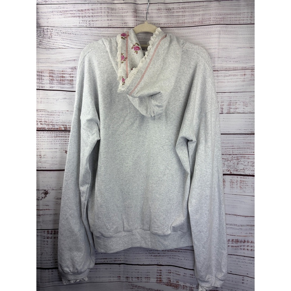 Ampersand Avenue Tied With Love University Hoodie Gray Lace Floral XL NEW - Picture 7 of 11